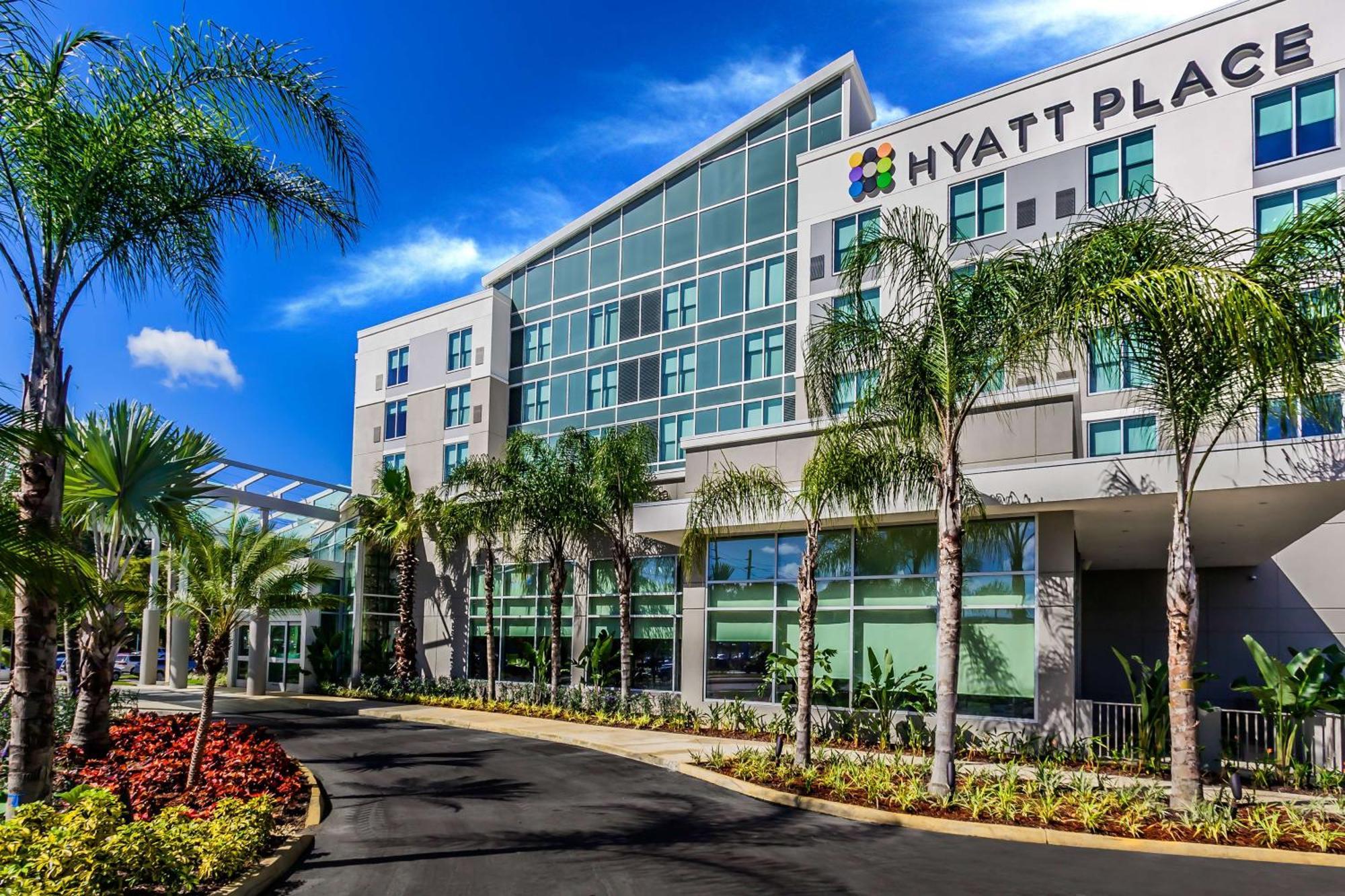 Hyatt Place Манати Екстериор снимка