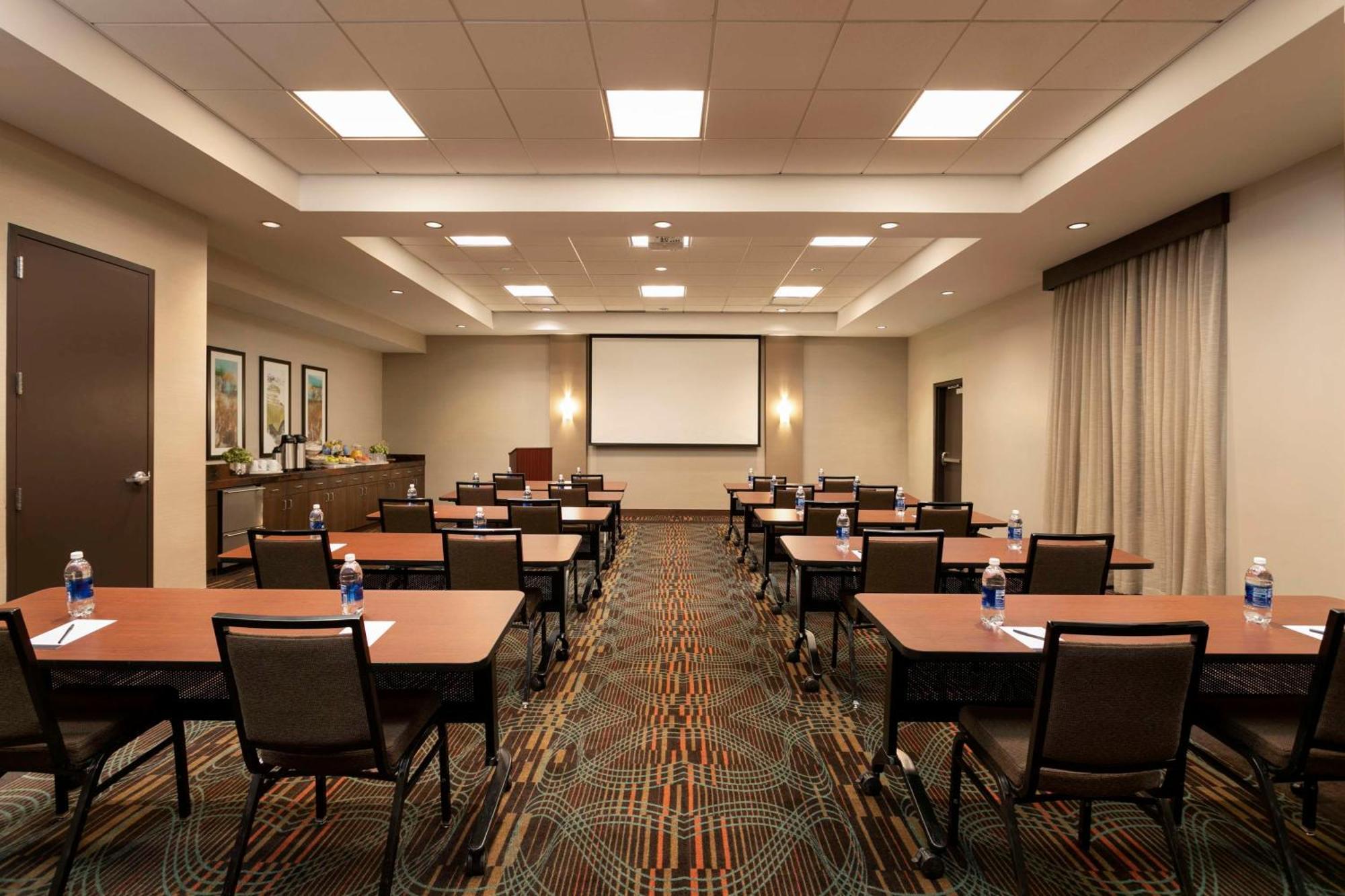Hyatt Place Манати Екстериор снимка