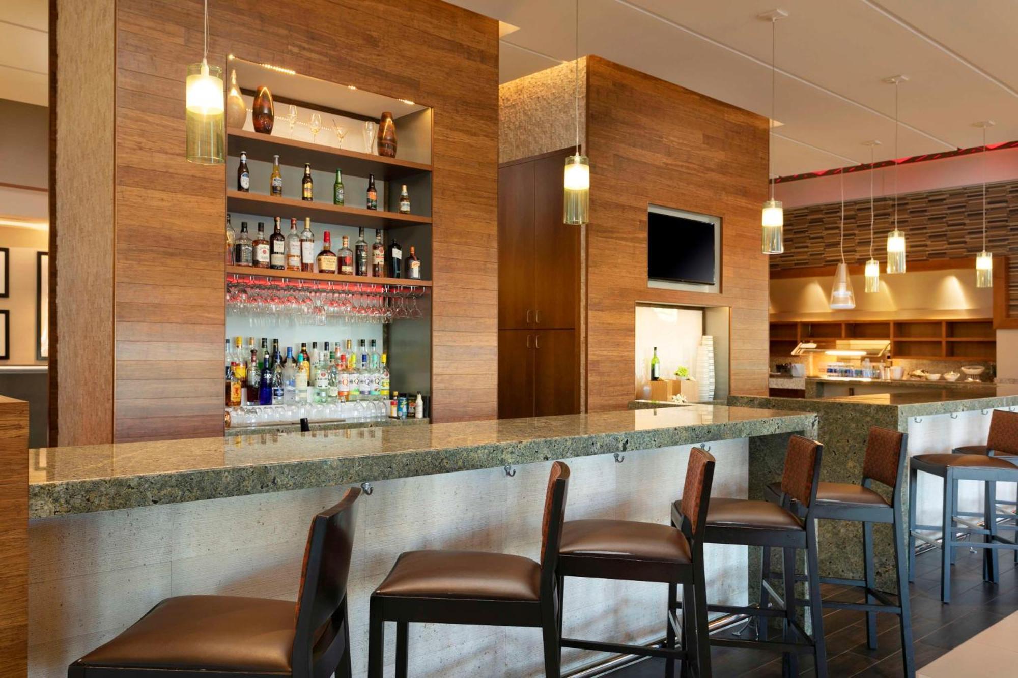 Hyatt Place Манати Екстериор снимка
