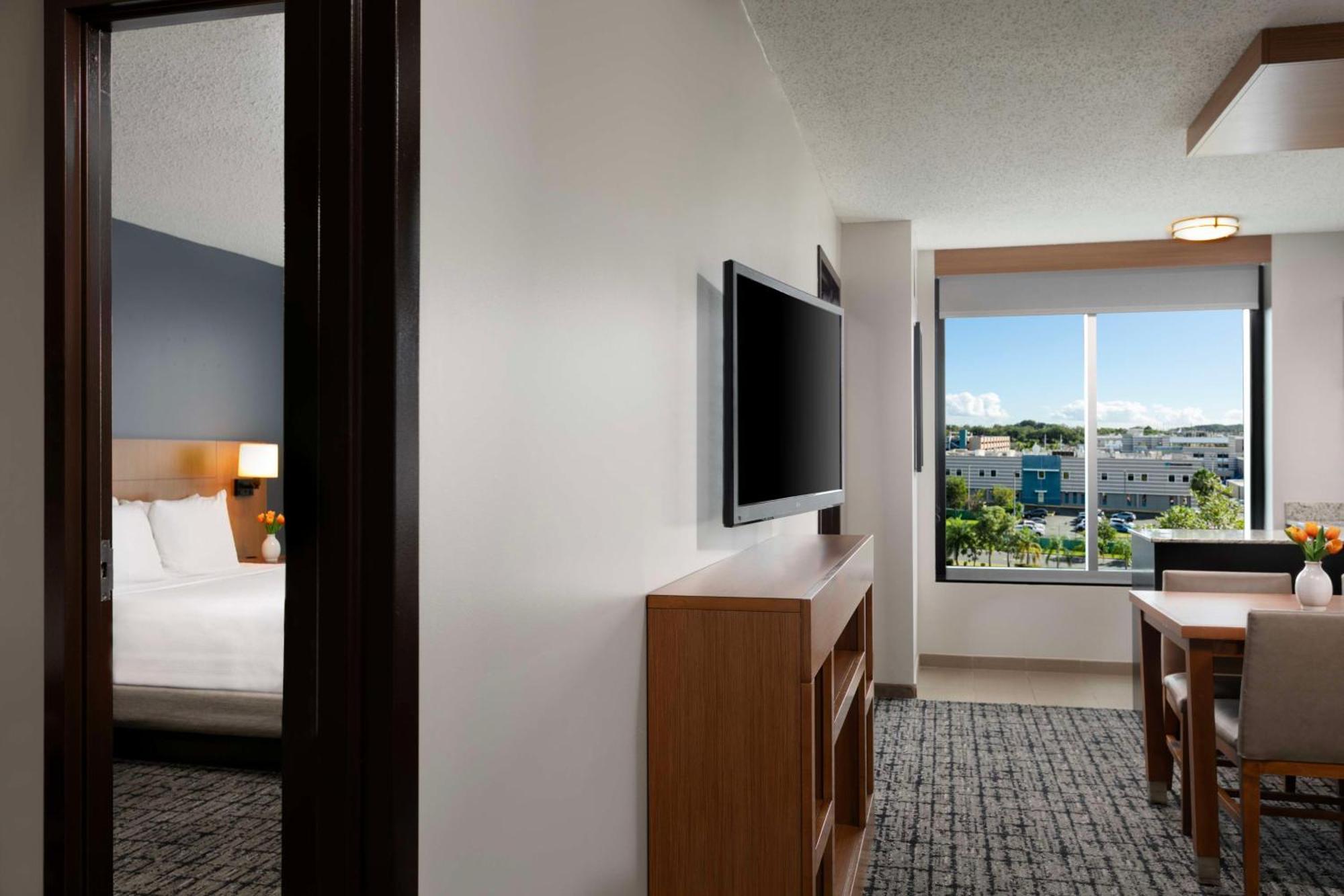 Hyatt Place Манати Екстериор снимка